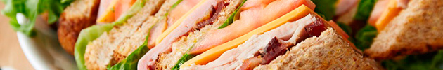 Sándwiches triples