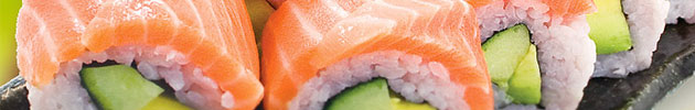 Rolls special envueltos en salmón